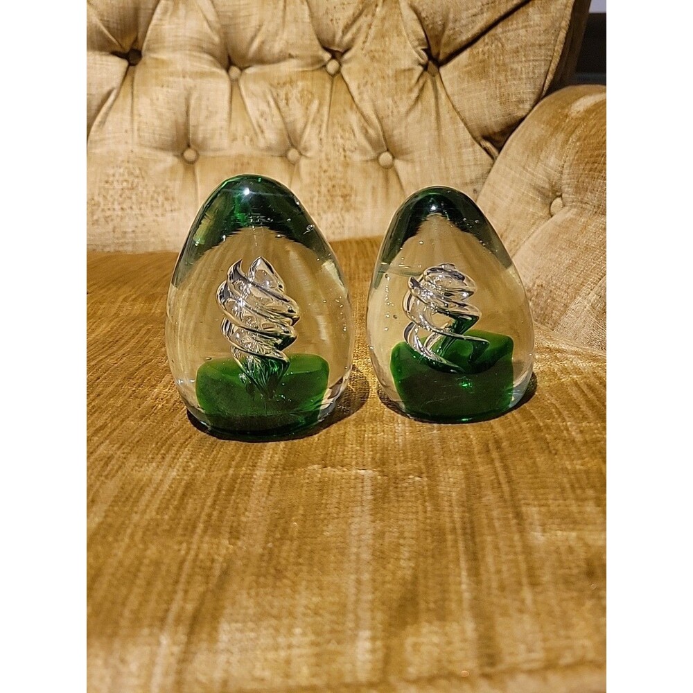READ Pair Of Green Swirl Art Glass Paperweight 2 Egg Shaped Twist Tornado Sm Lg